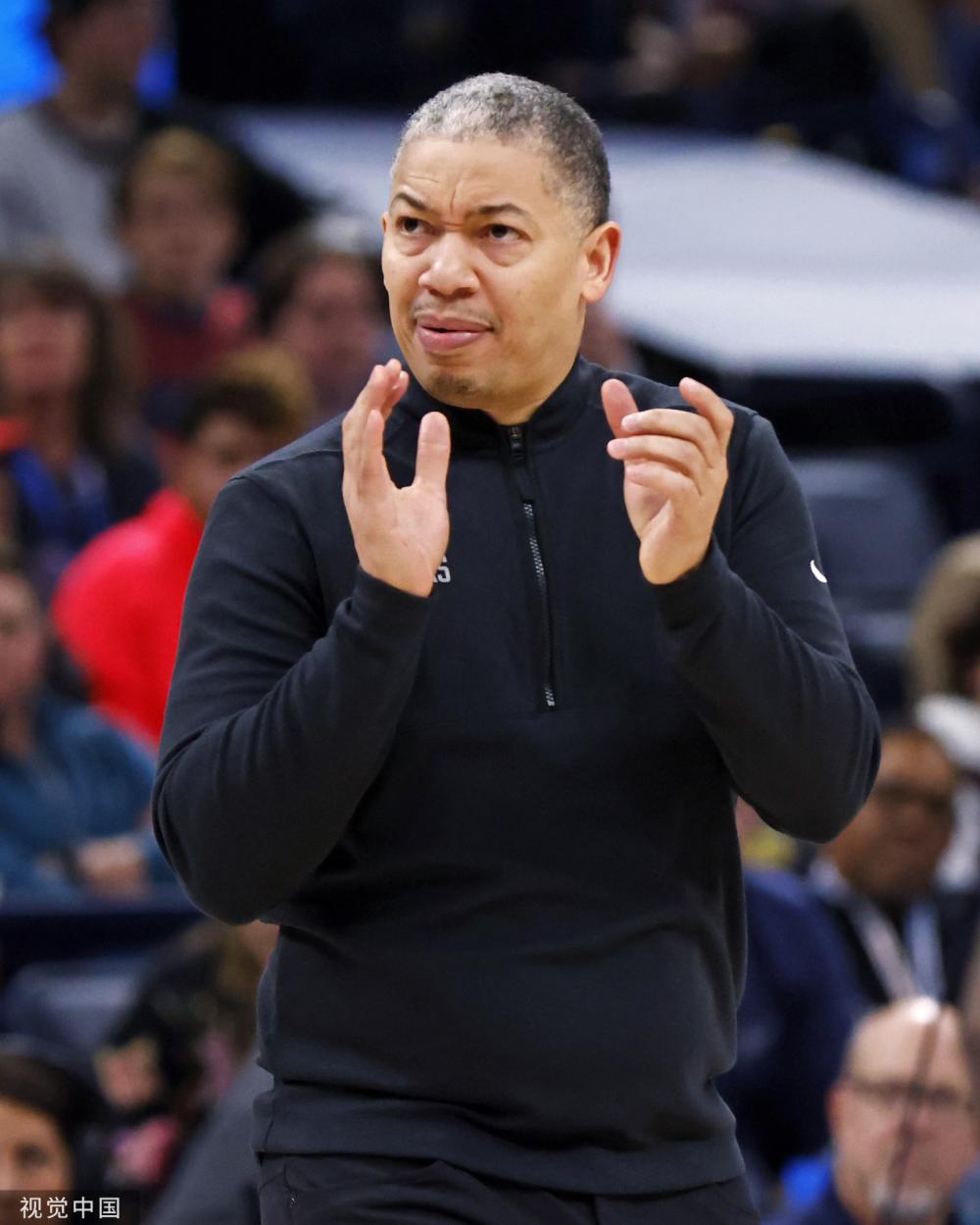 会的成功举 会的成功举