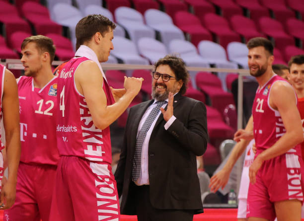 平更为出色 平更为出色