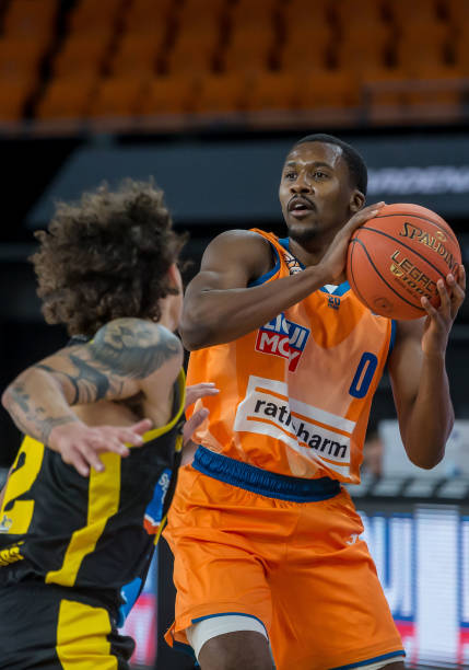 现了令人惊 现了令人惊