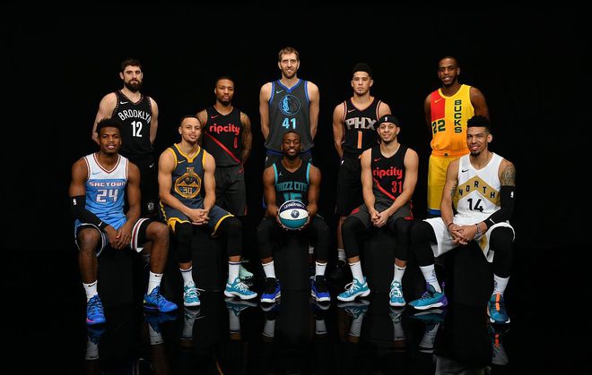 场面落后时 场面落后时