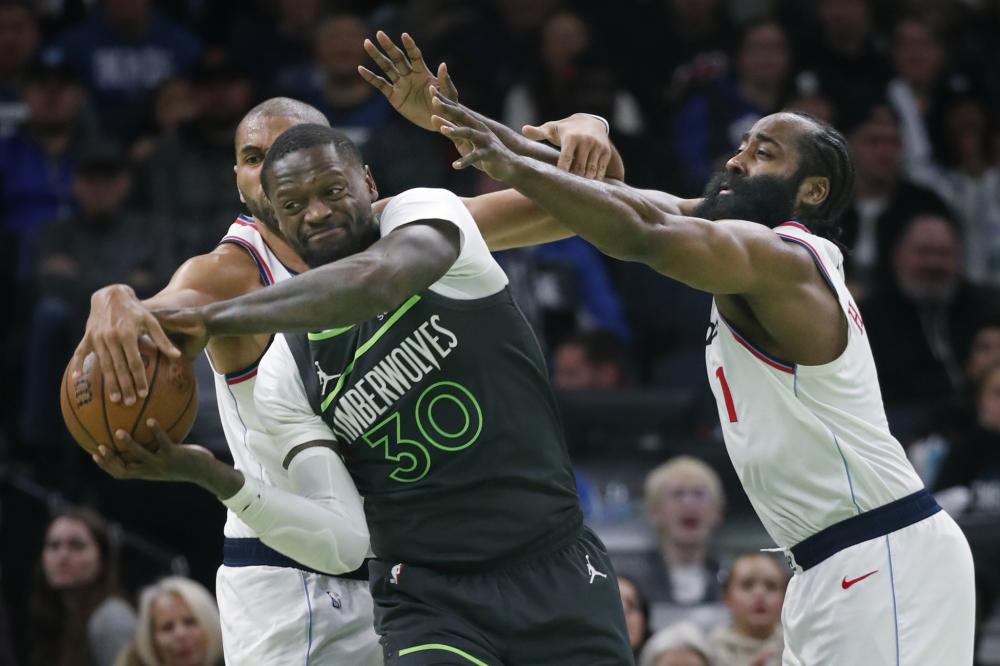 育旅游收入 育旅游收入