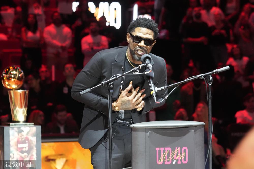 脱颖而出 脱颖而出