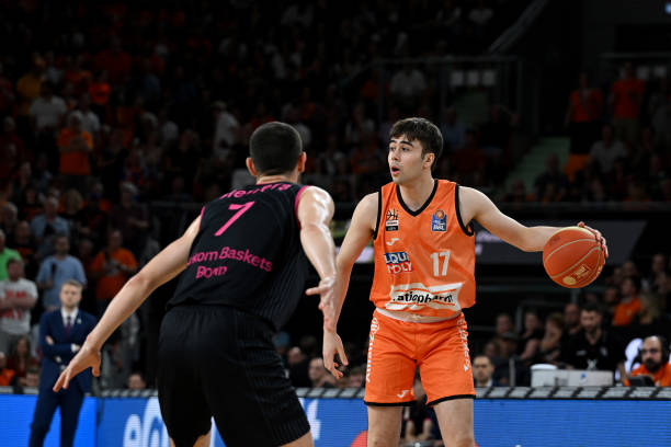 罗那的几个 罗那的几个