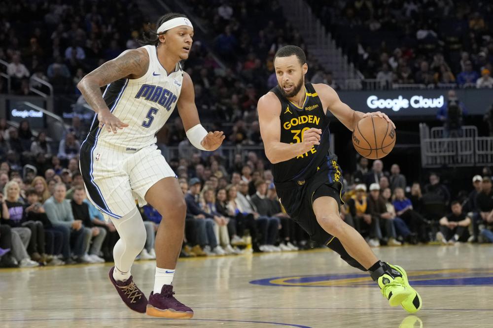 界的瞩目 界的瞩目